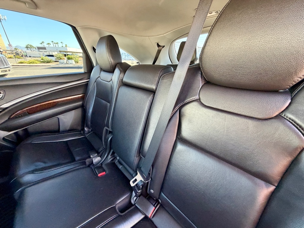 Photo 40 of this ACURA MDX