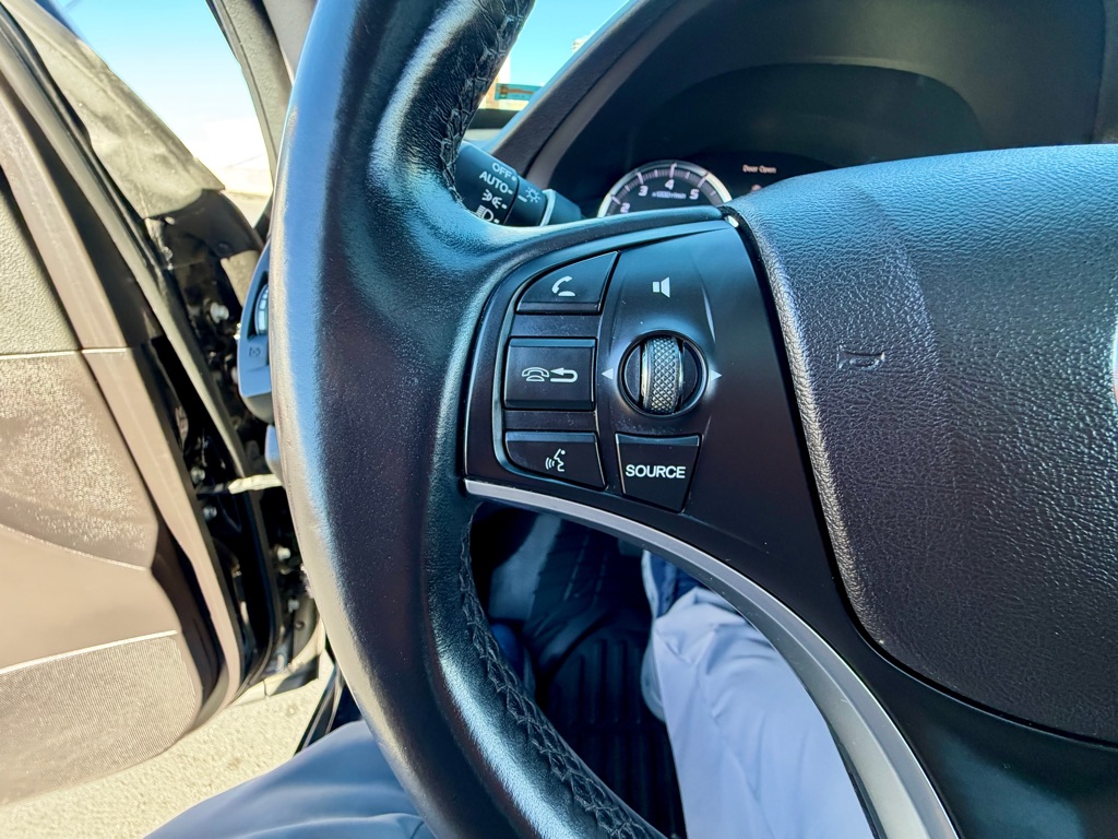 Photo 43 of this ACURA MDX