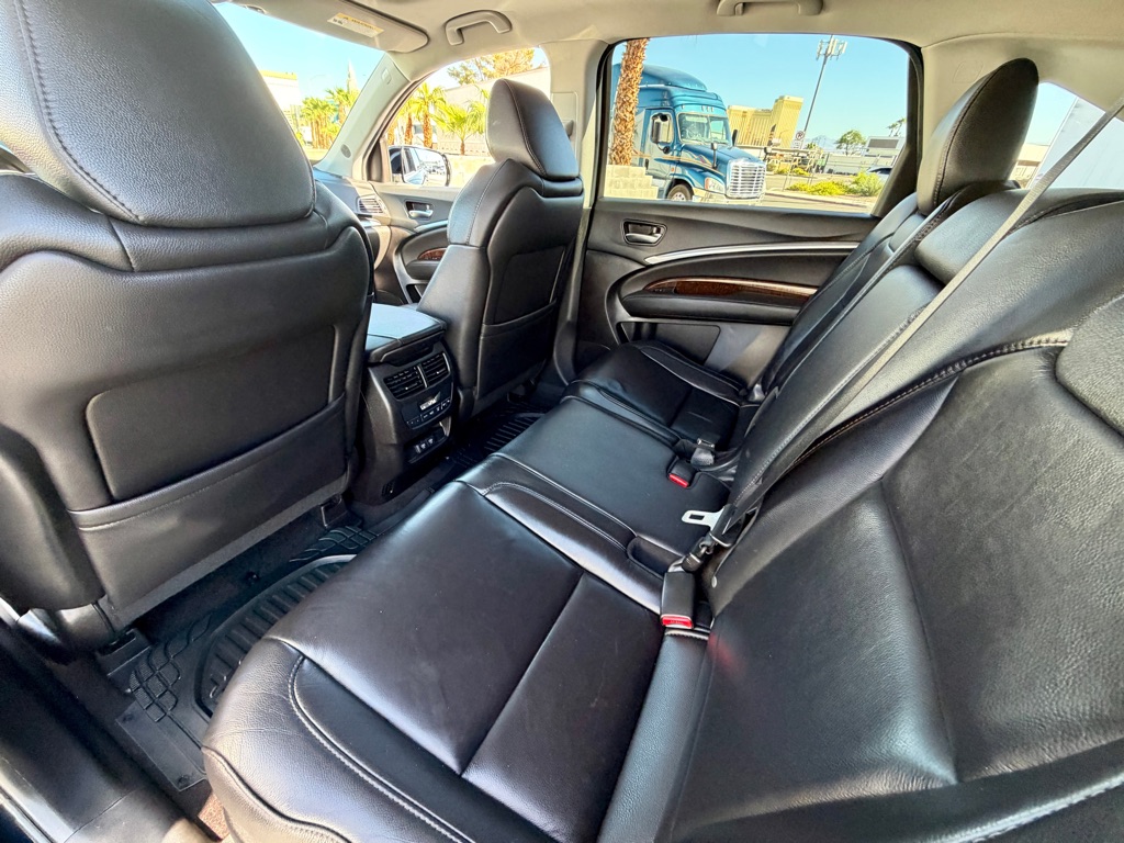Photo 41 of this ACURA MDX