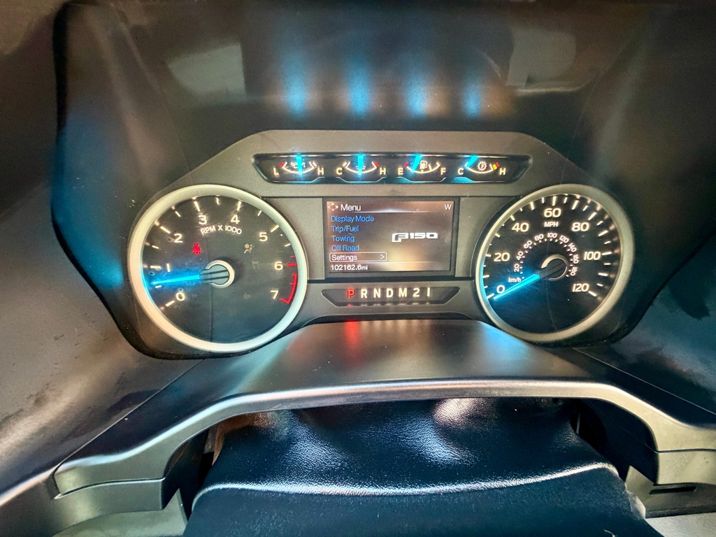 Photo 31 of this FORD F-150