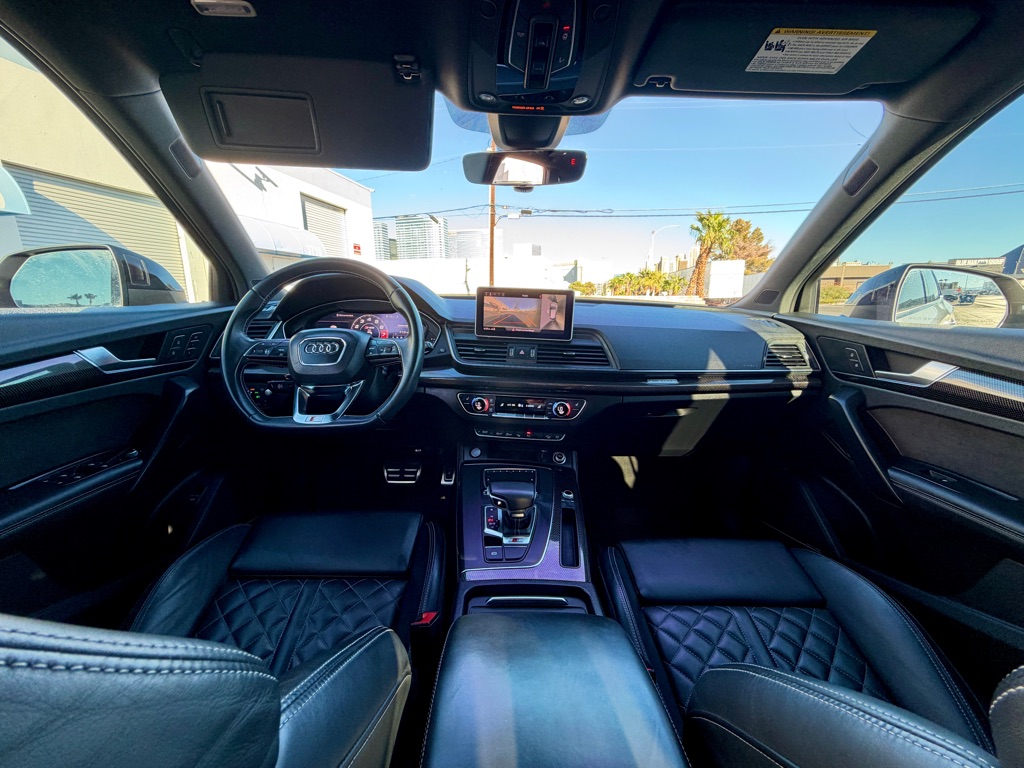 Photo 46 of this AUDI SQ5