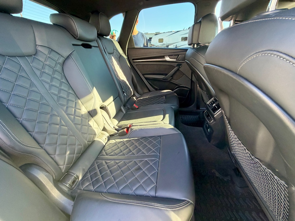 Photo 27 of this AUDI SQ5