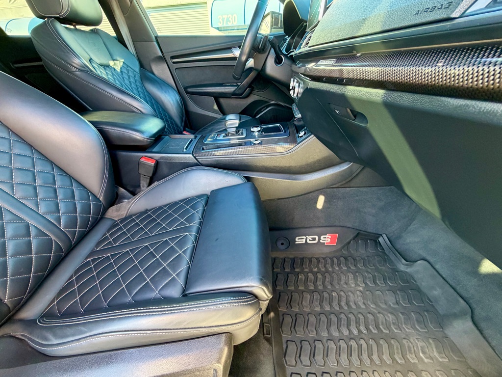Photo 56 of this AUDI SQ5
