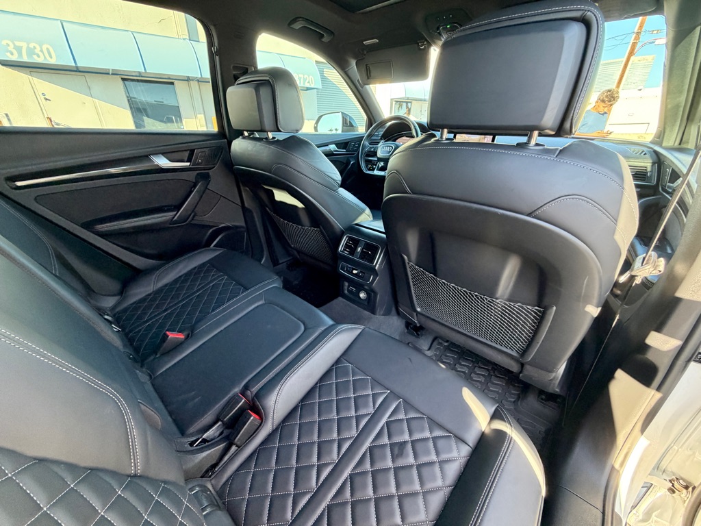 Photo 51 of this AUDI SQ5