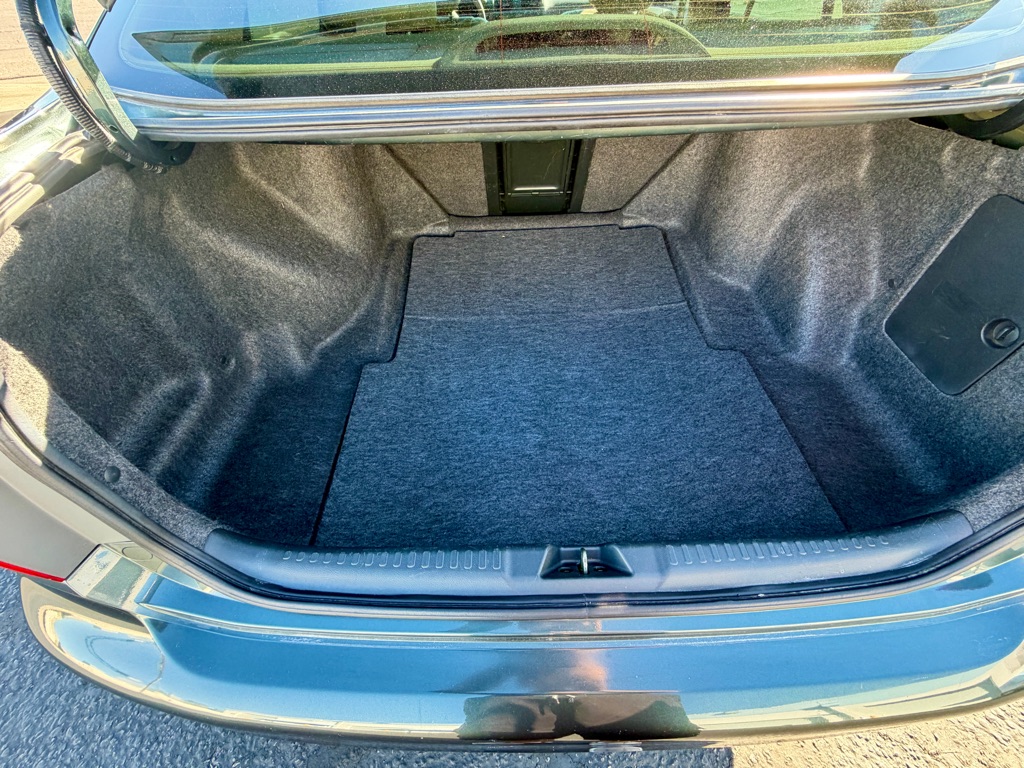Photo 36 of this HONDA ACCORD
