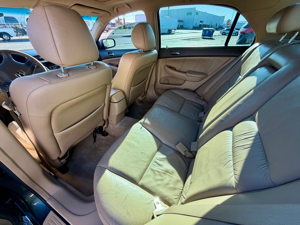 Photo 22 of this HONDA ACCORD