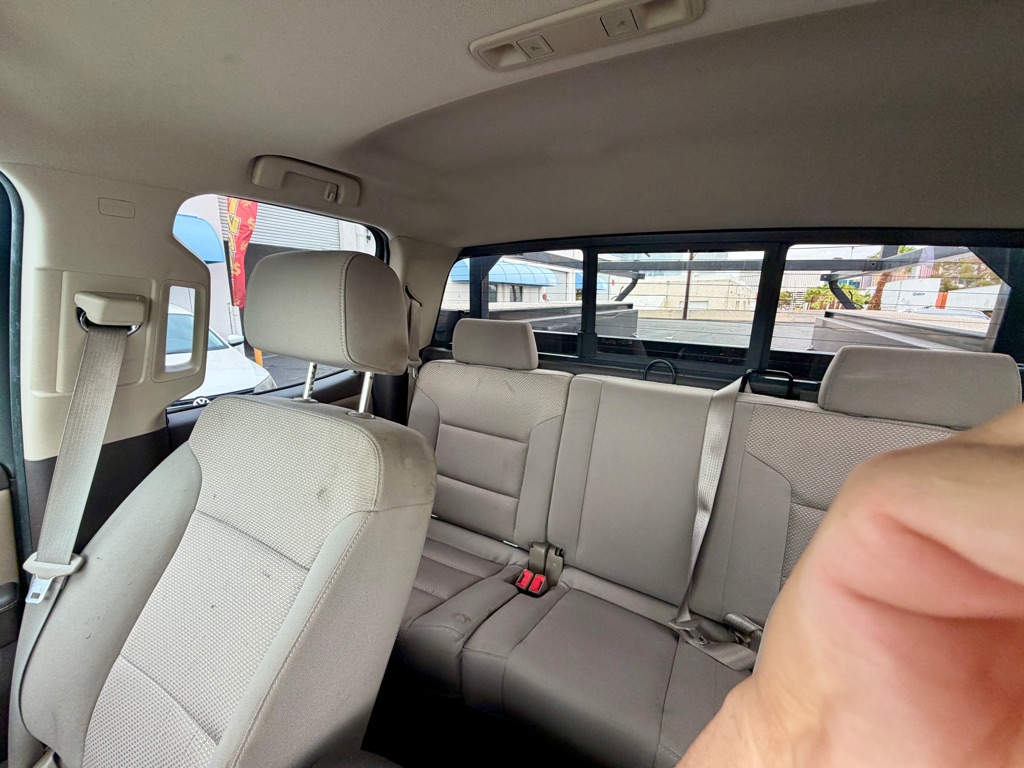 Photo 37 of this CHEVROLET SILVERADO 2500H