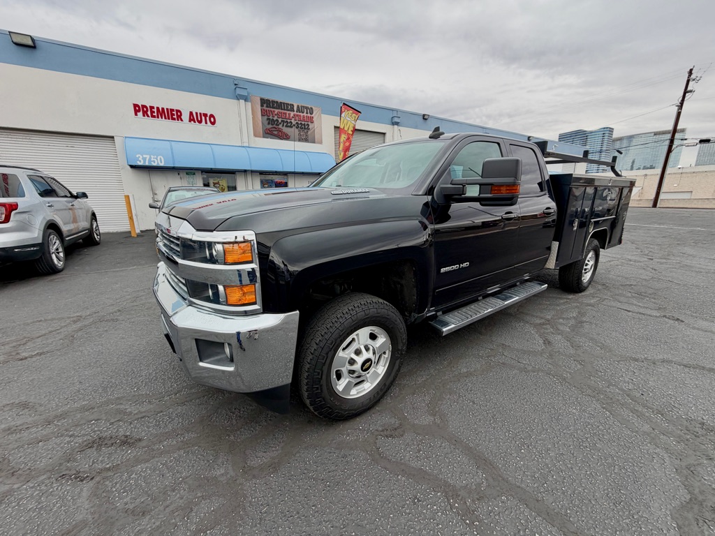 Photo 38 of this CHEVROLET SILVERADO 2500H