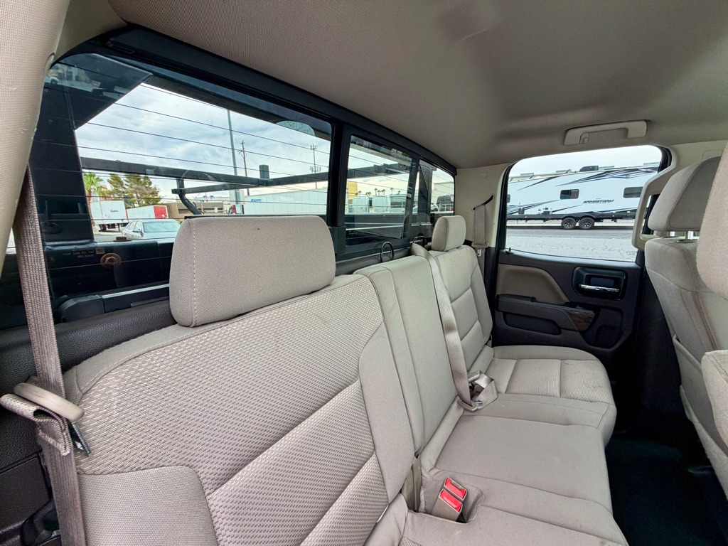 Photo 25 of this CHEVROLET SILVERADO 2500H