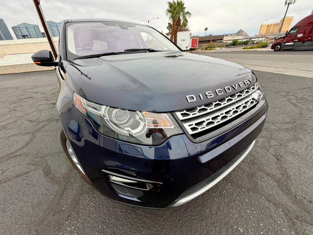Photo 34 of this LAND ROVER DISCOVERY SPORT
