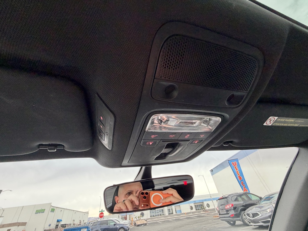 Photo 39 of this AUDI Q3