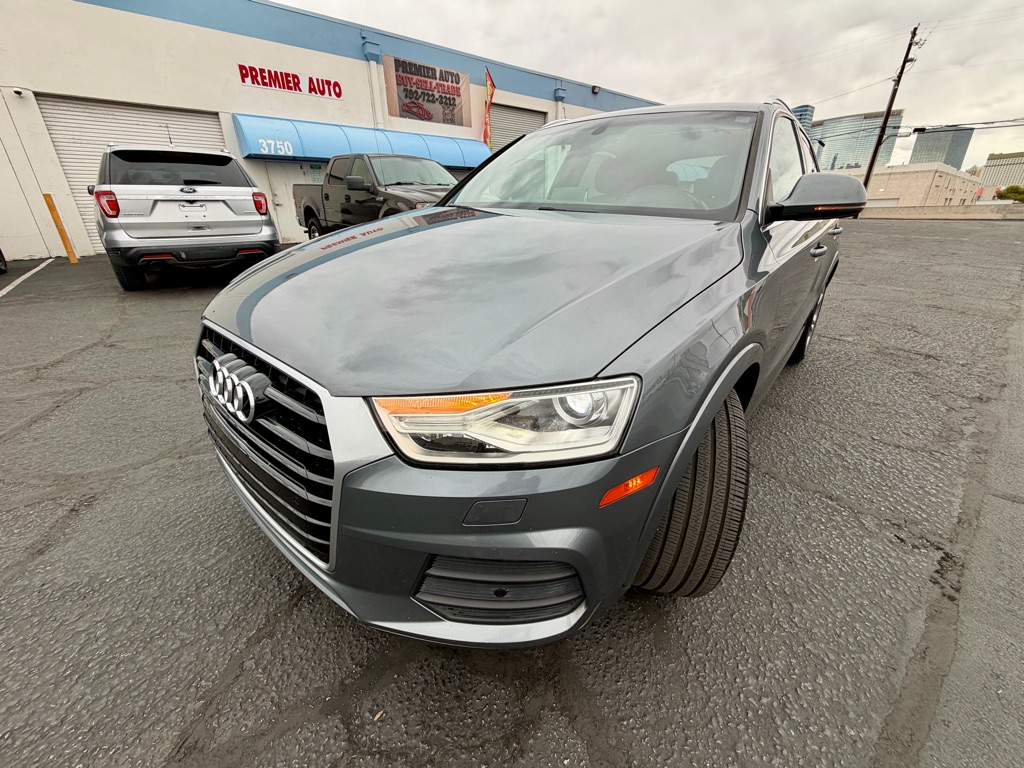 2016 AUDI Q3