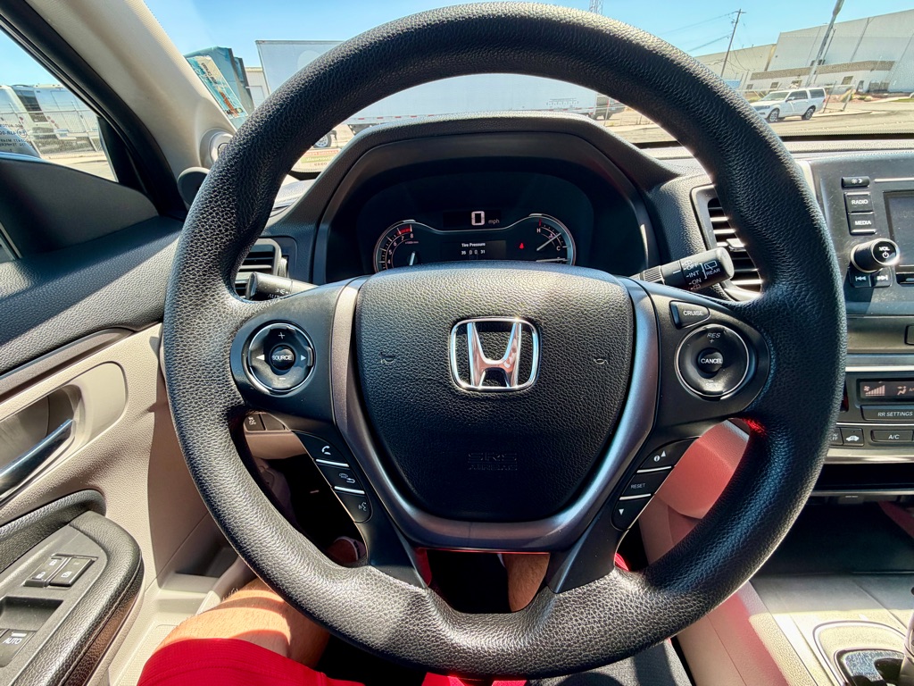 Photo 28 of this HONDA PILOT