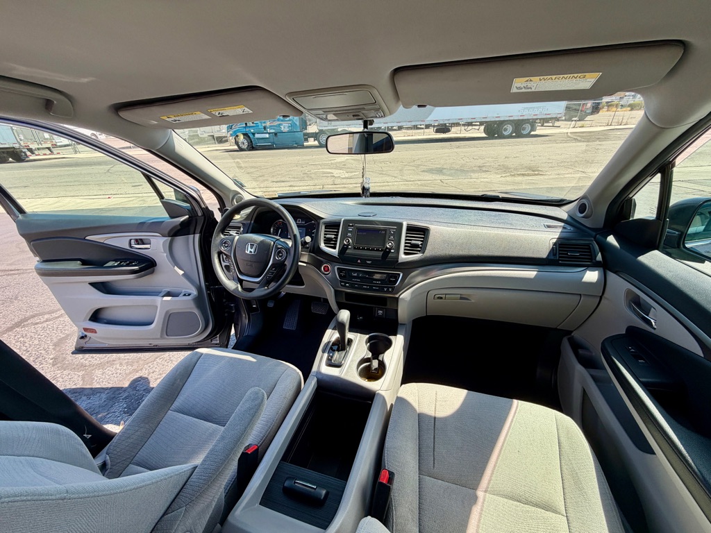 Photo 35 of this HONDA PILOT