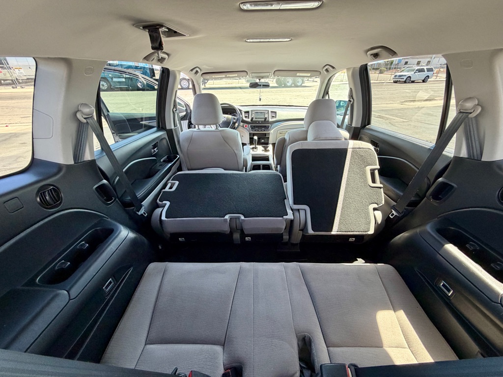 Photo 31 of this HONDA PILOT