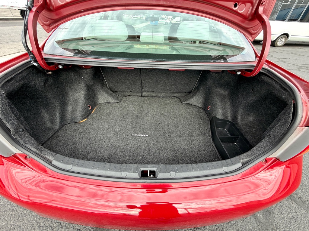 Photo 25 of this TOYOTA COROLLA