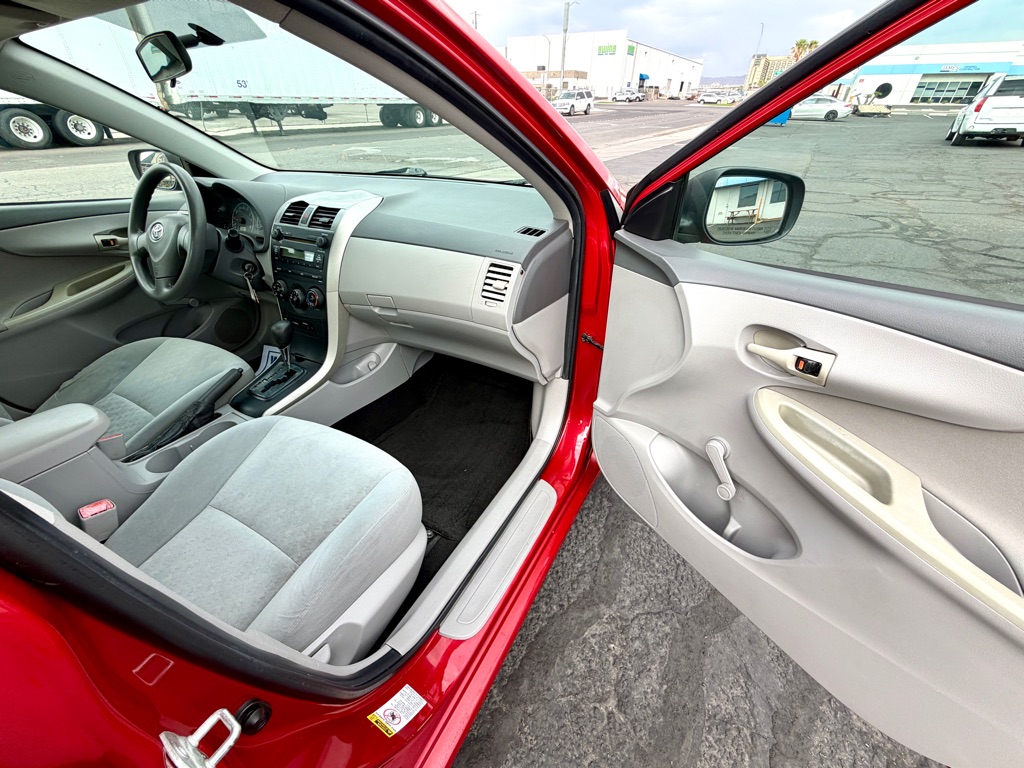 Photo 28 of this TOYOTA COROLLA