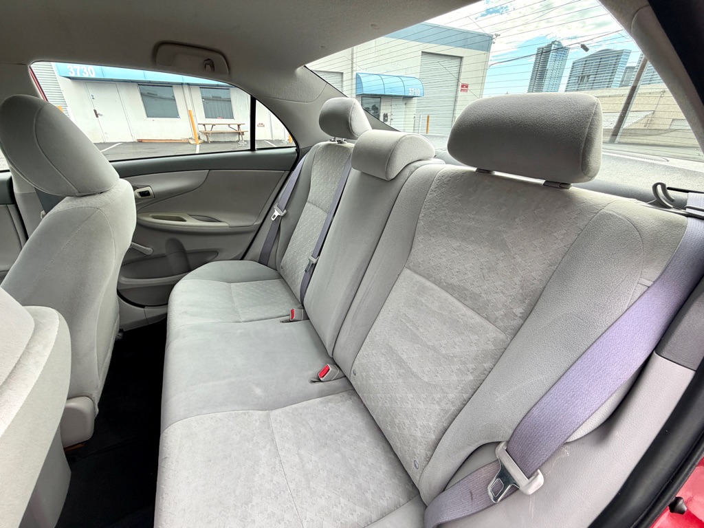 Photo 22 of this TOYOTA COROLLA
