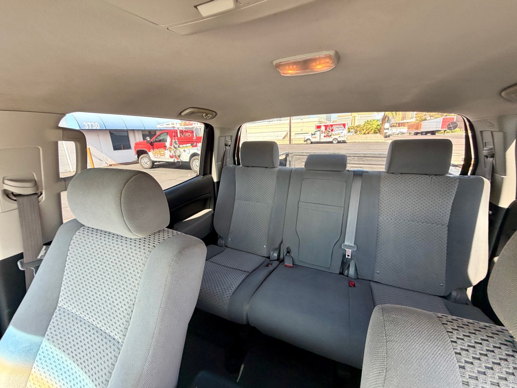 Photo 46 of this TOYOTA TUNDRA