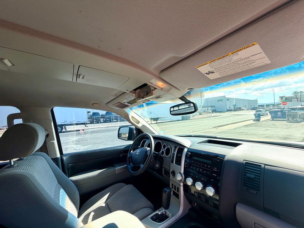 Photo 35 of this TOYOTA TUNDRA