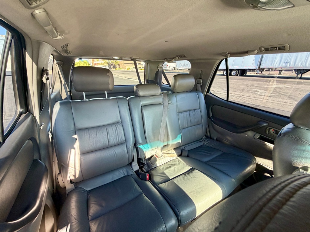 Photo 22 of this TOYOTA SEQUOIA