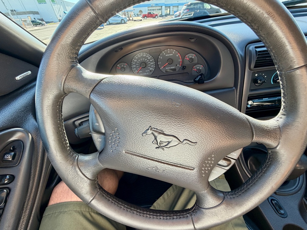 Photo 27 of this FORD MUSTANG