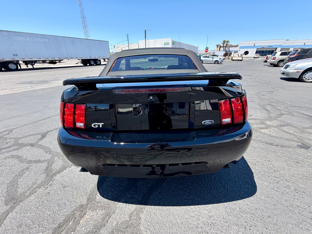 Photo 34 of this FORD MUSTANG