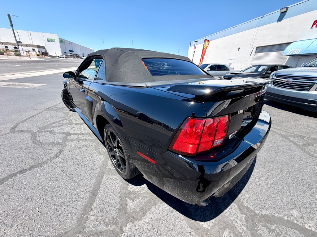 Photo 37 of this FORD MUSTANG