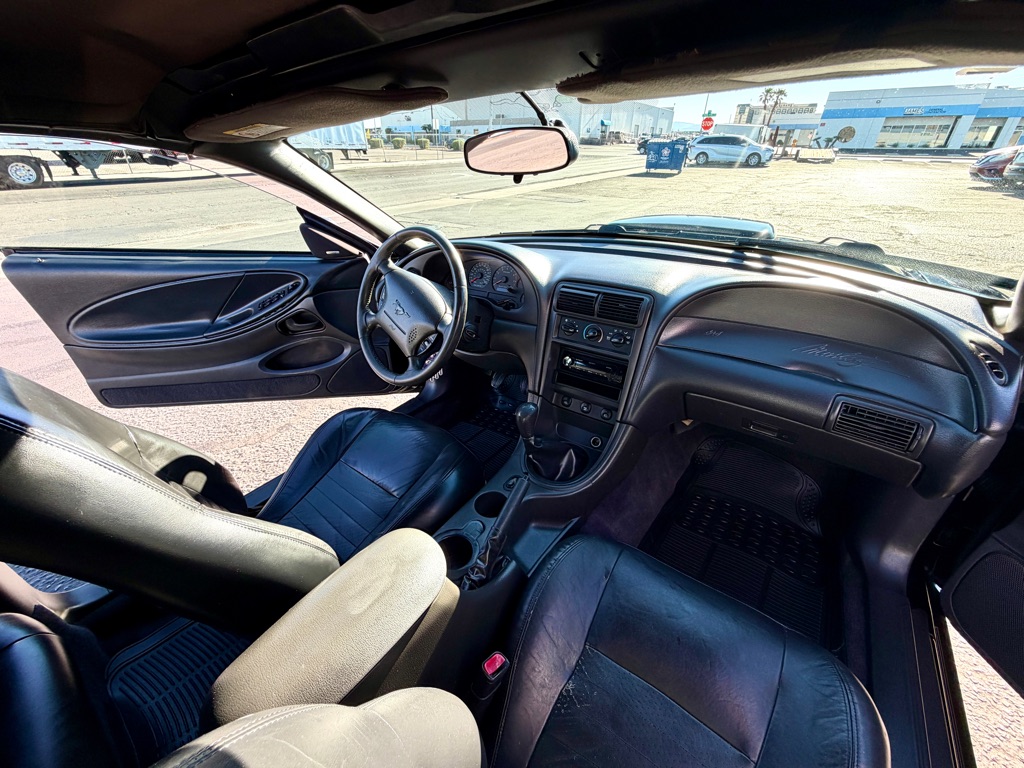 Photo 22 of this FORD MUSTANG