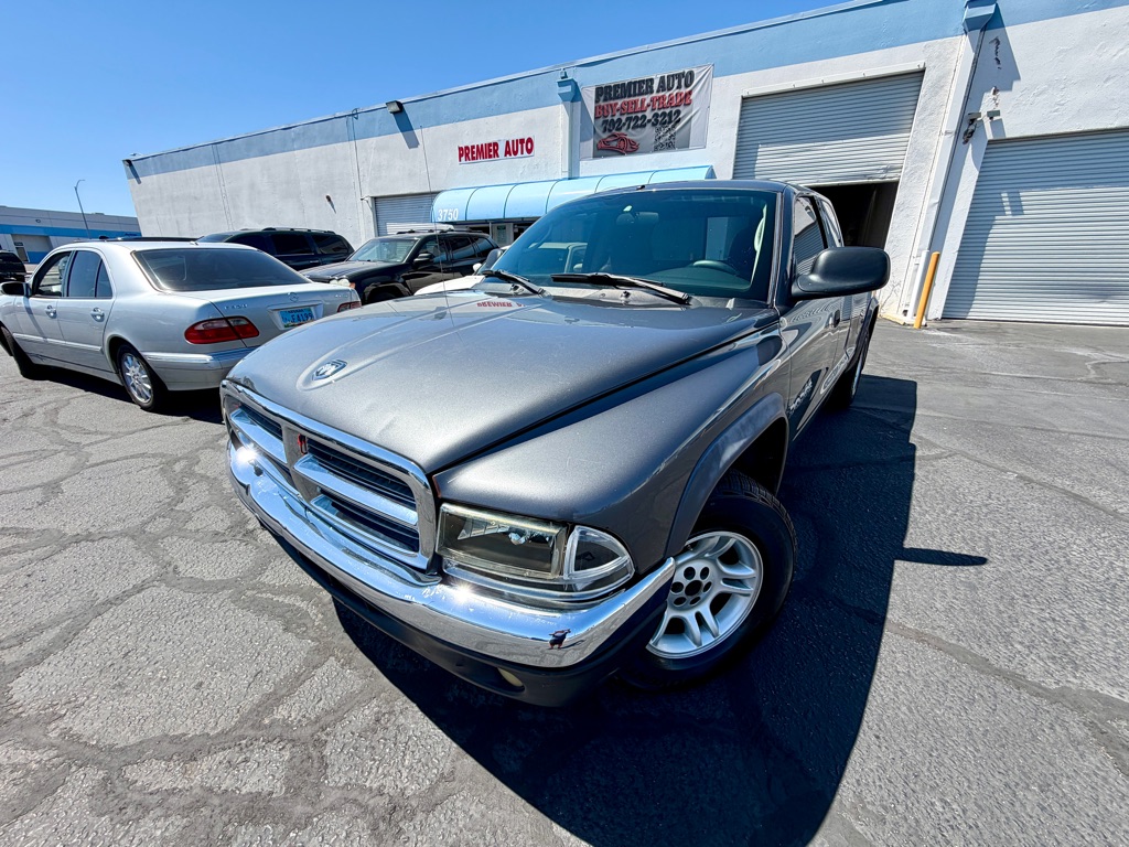 2004 DODGE DAKOTA