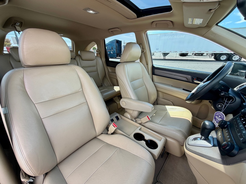 Photo 33 of this HONDA CR-V