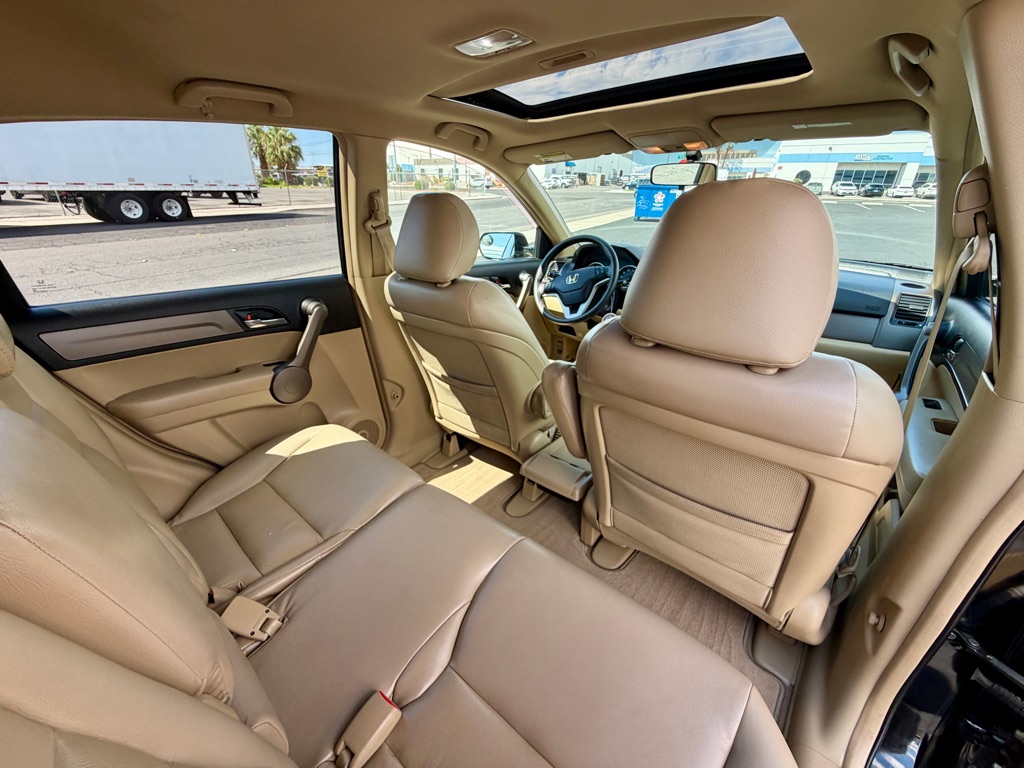 Photo 21 of this HONDA CR-V