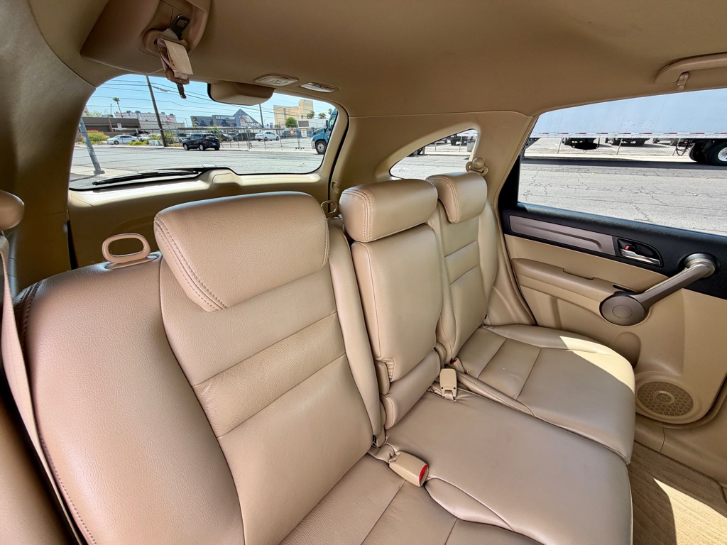 Photo 23 of this HONDA CR-V