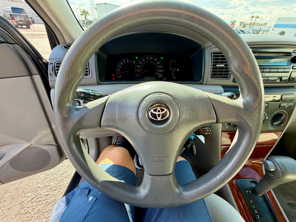 Photo 30 of this TOYOTA COROLLA