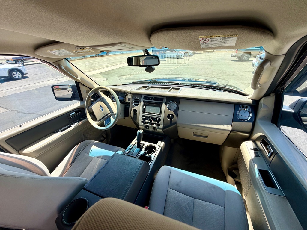 Photo 23 of this FORD EXPEDITION EL