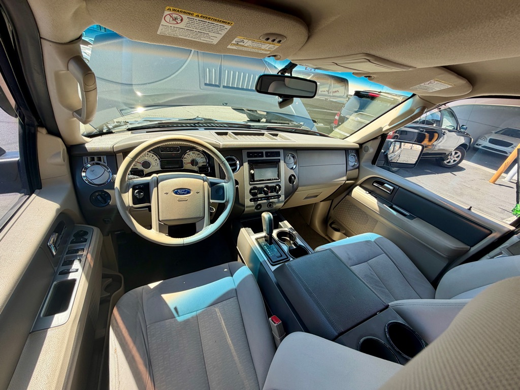 Photo 41 of this FORD EXPEDITION EL