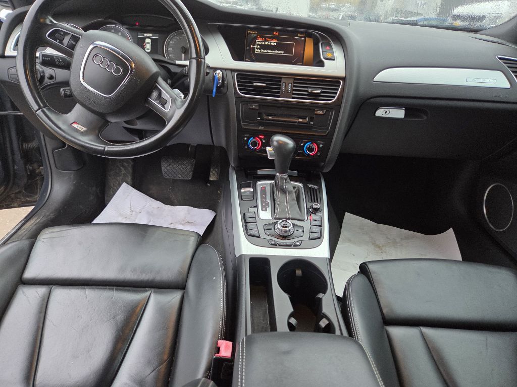 Photo 10 of this AUDI S4