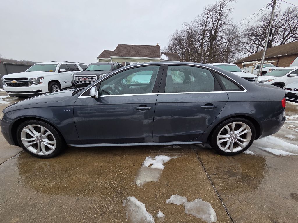 Photo 8 of this AUDI S4
