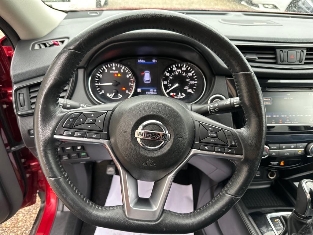 Photo 20 of this NISSAN ROGUE