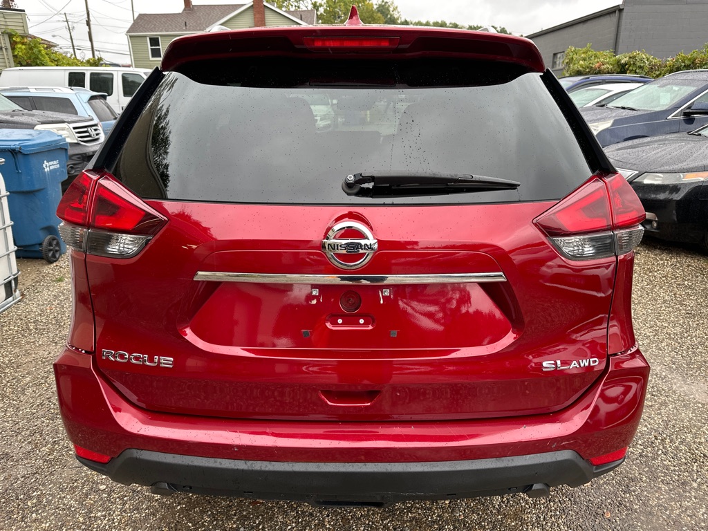 Photo 6 of this NISSAN ROGUE