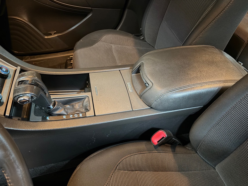 Photo 19 of this FORD TAURUS