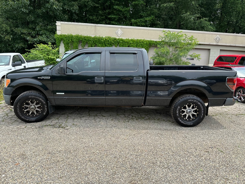 Photo 21 of this FORD F150 XL