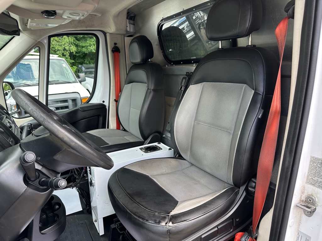 Photo 15 of this RAM PROMASTER 1500