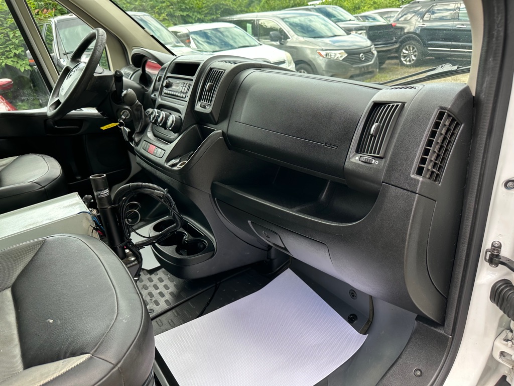 Photo 37 of this RAM PROMASTER 1500