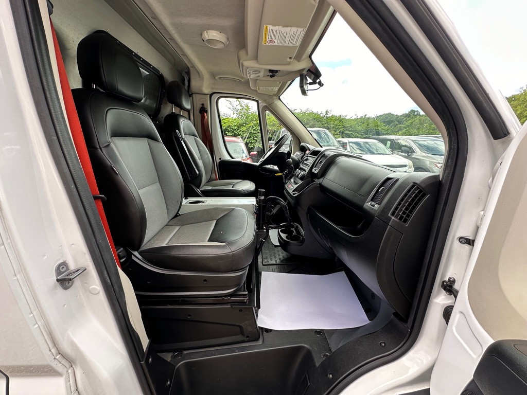 Photo 38 of this RAM PROMASTER 1500