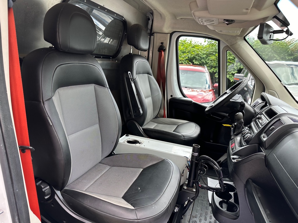 Photo 36 of this RAM PROMASTER 1500
