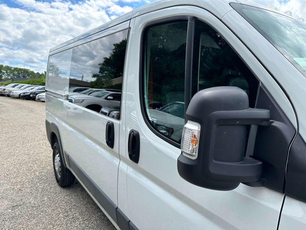 Photo 5 of this RAM PROMASTER 1500