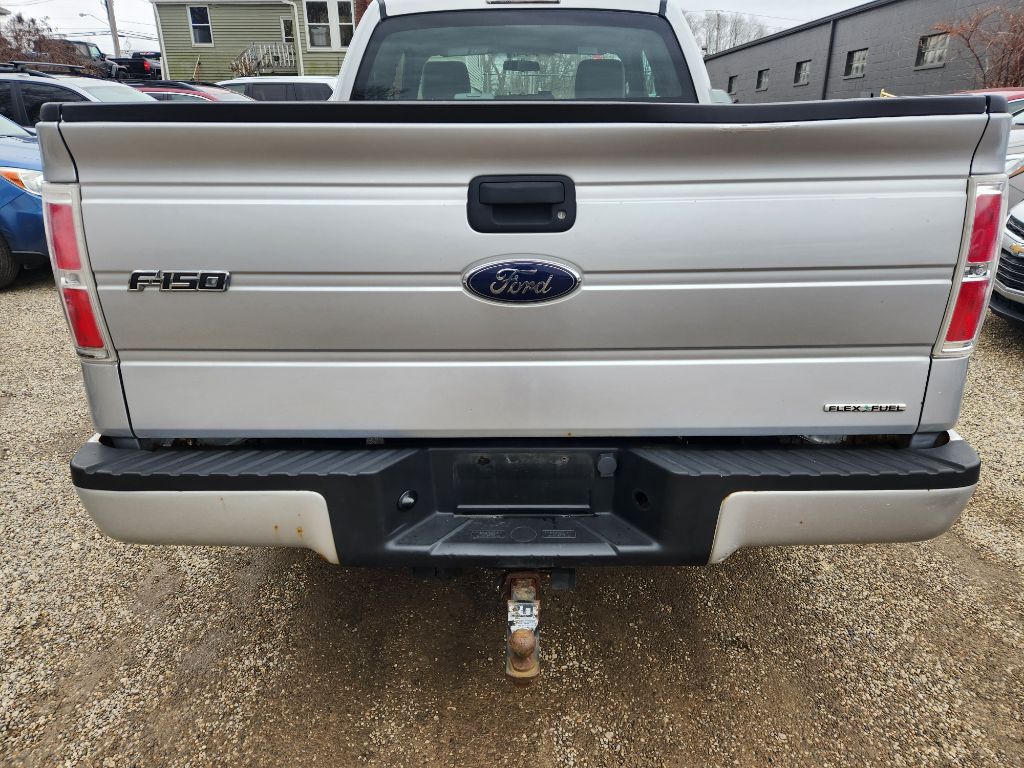 Photo 8 of this FORD F150