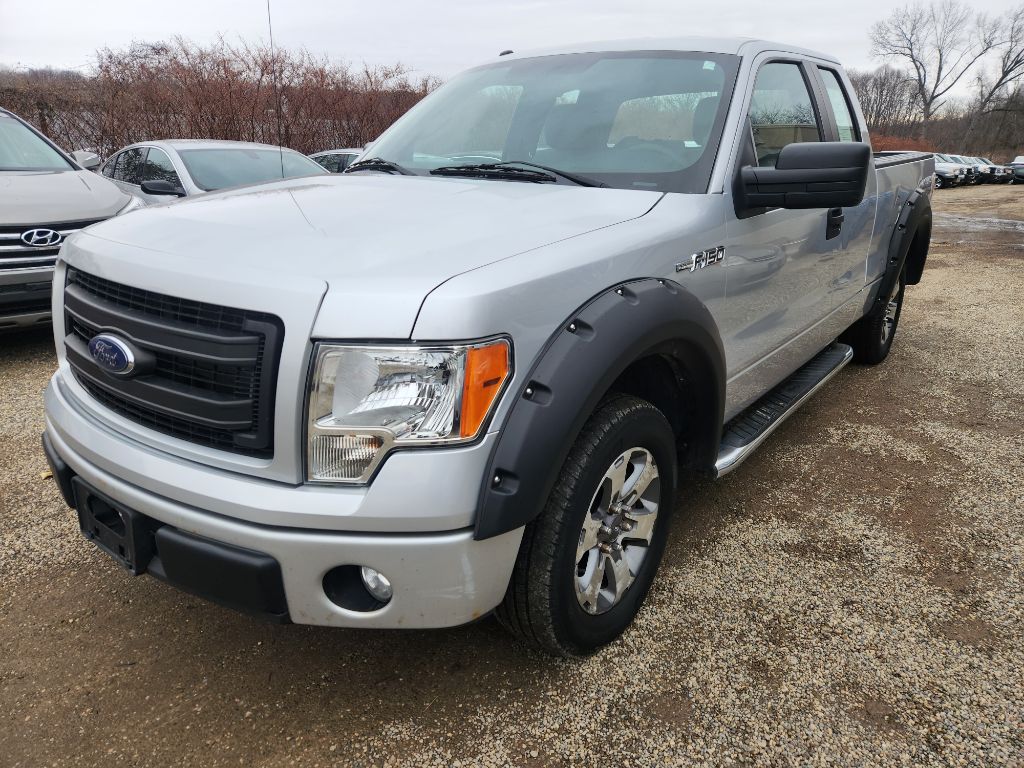 2013 FORD F150