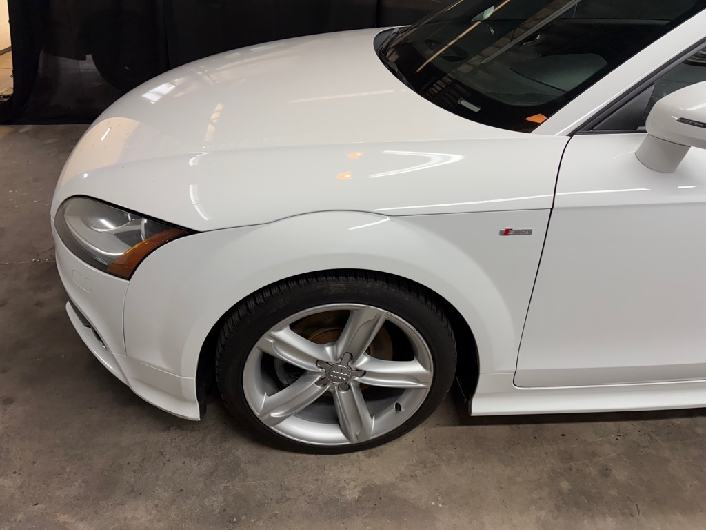 Photo 2 of this AUDI TT